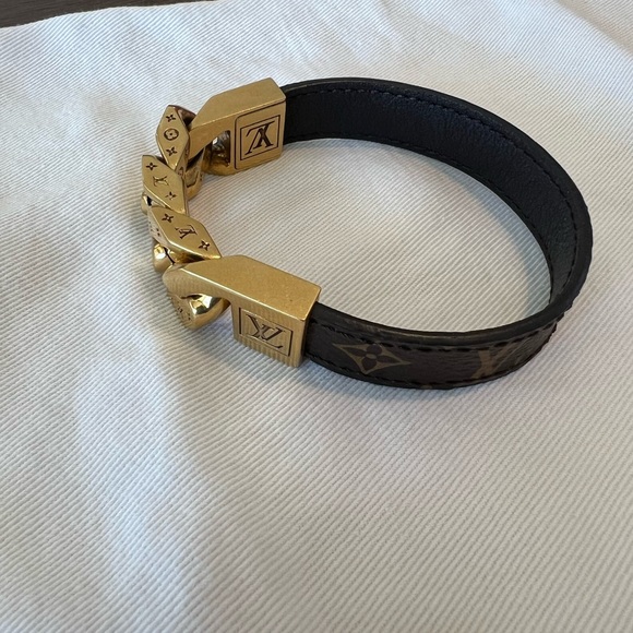 Louis Vuitton gold chain links bracelet w/monogram leather band - Picture 4 of 9